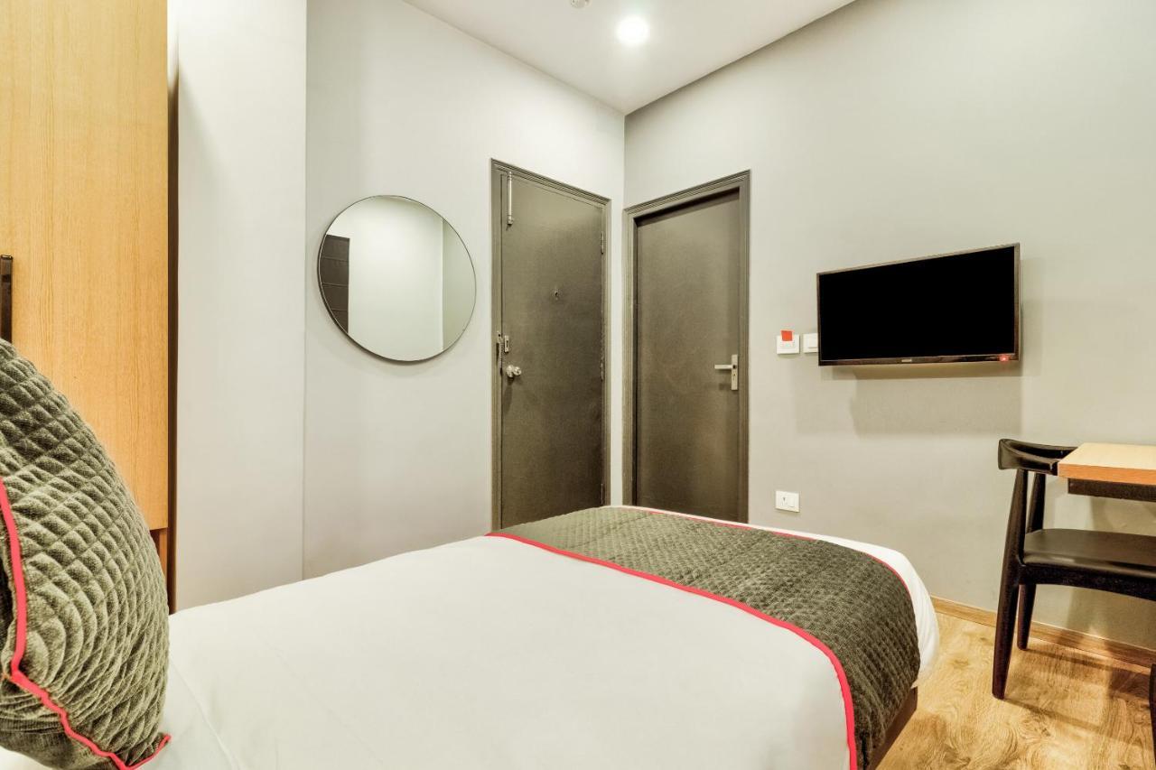 Oyo 78245 Collection O Hotel Crown Inn Navi Mumbai Kültér fotó