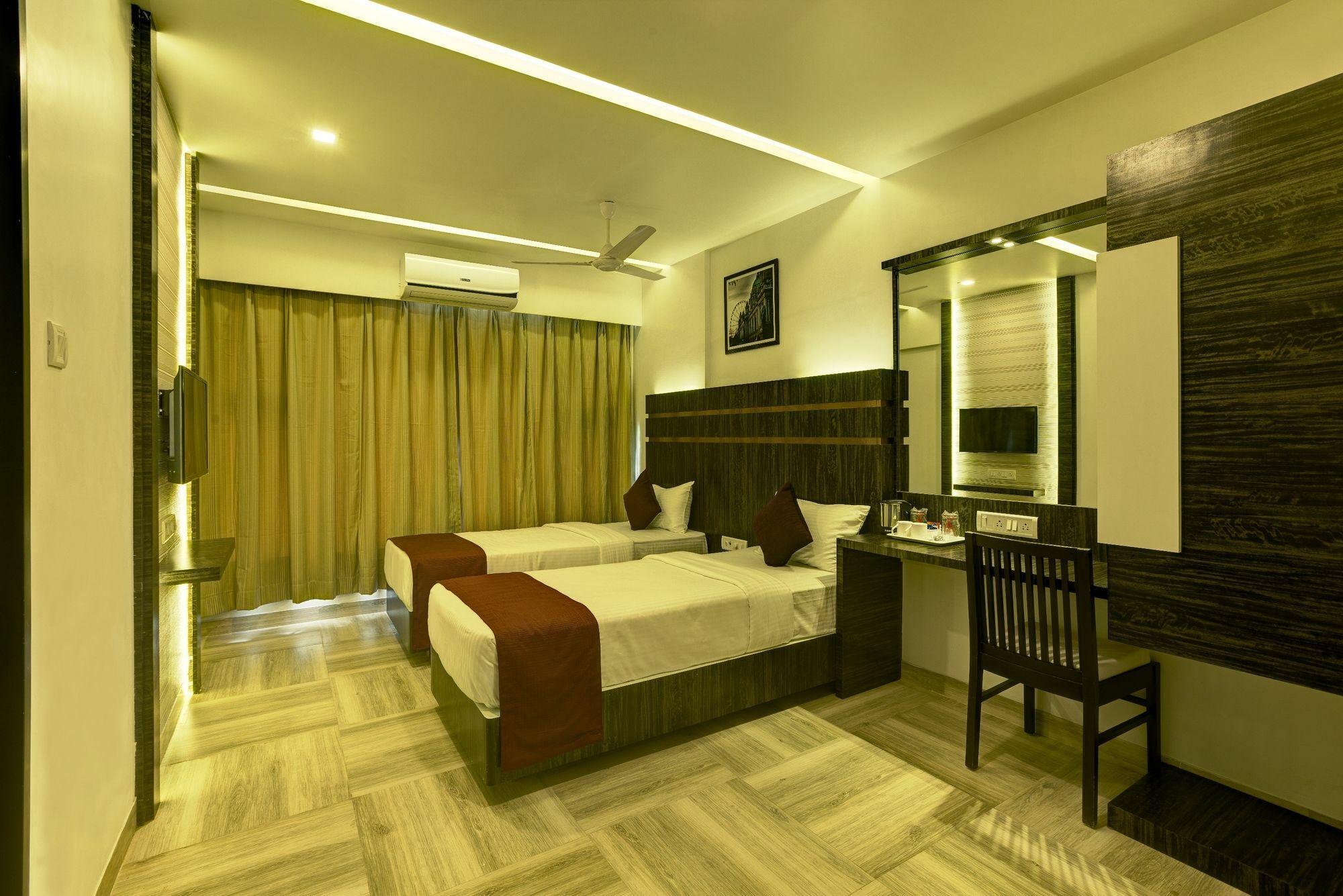 Oyo 78245 Collection O Hotel Crown Inn Navi Mumbai Kültér fotó