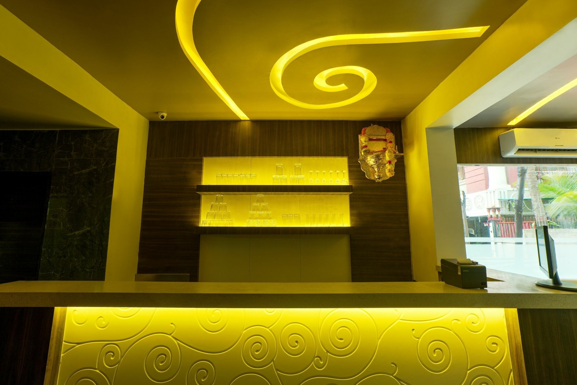 Oyo 78245 Collection O Hotel Crown Inn Navi Mumbai Kültér fotó
