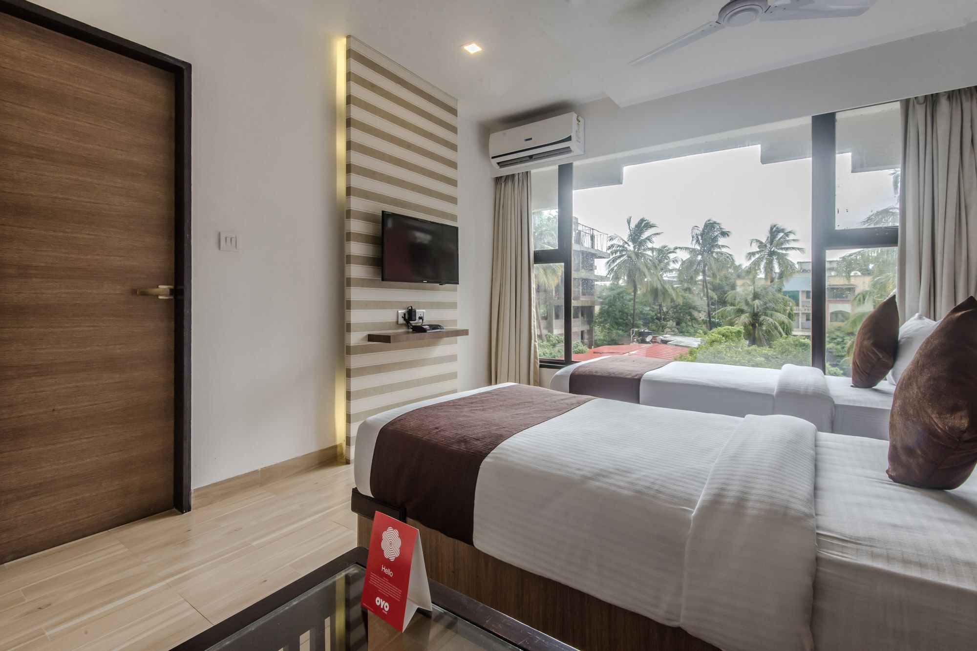 Oyo 78245 Collection O Hotel Crown Inn Navi Mumbai Kültér fotó